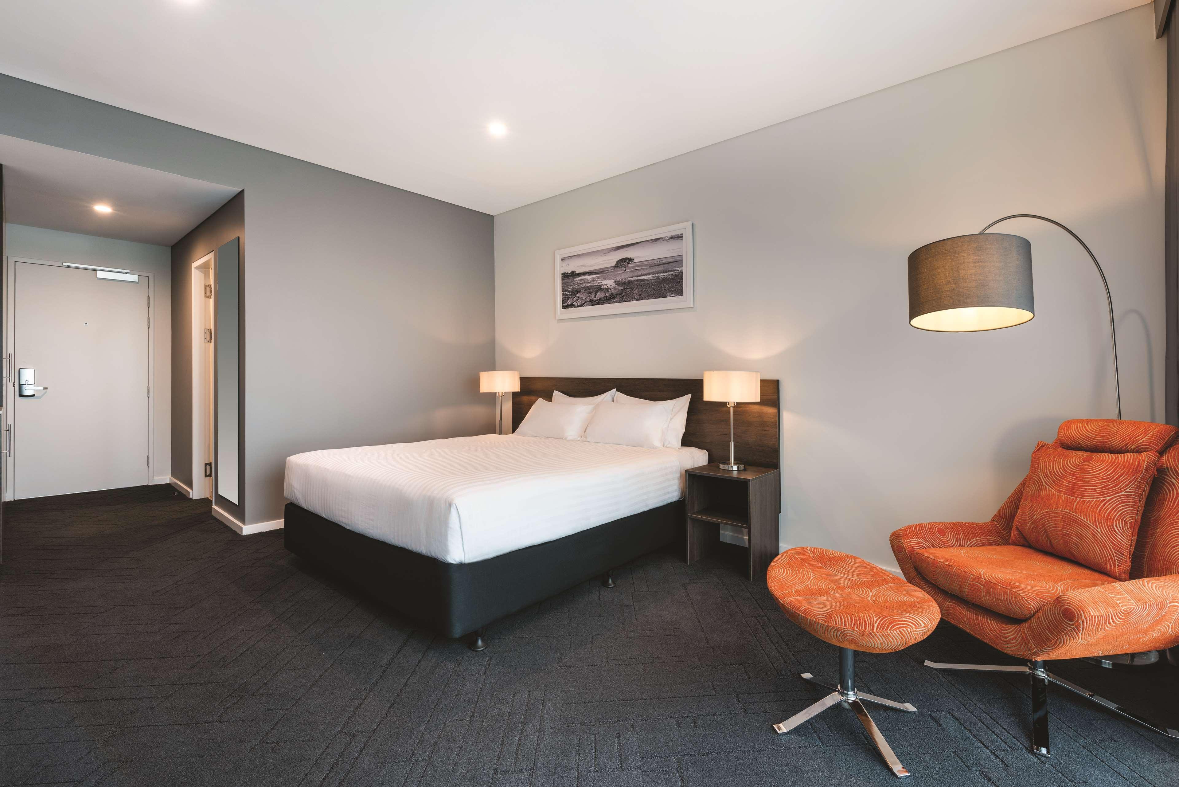 Vibe Hotel Subiaco Perth Exterior photo